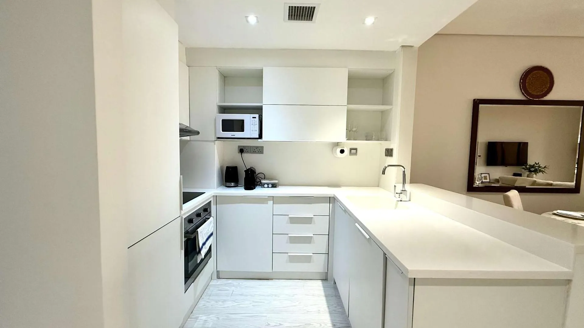 1Br Sea & Atlantis View Apartment At 5-Star Resort Dubai