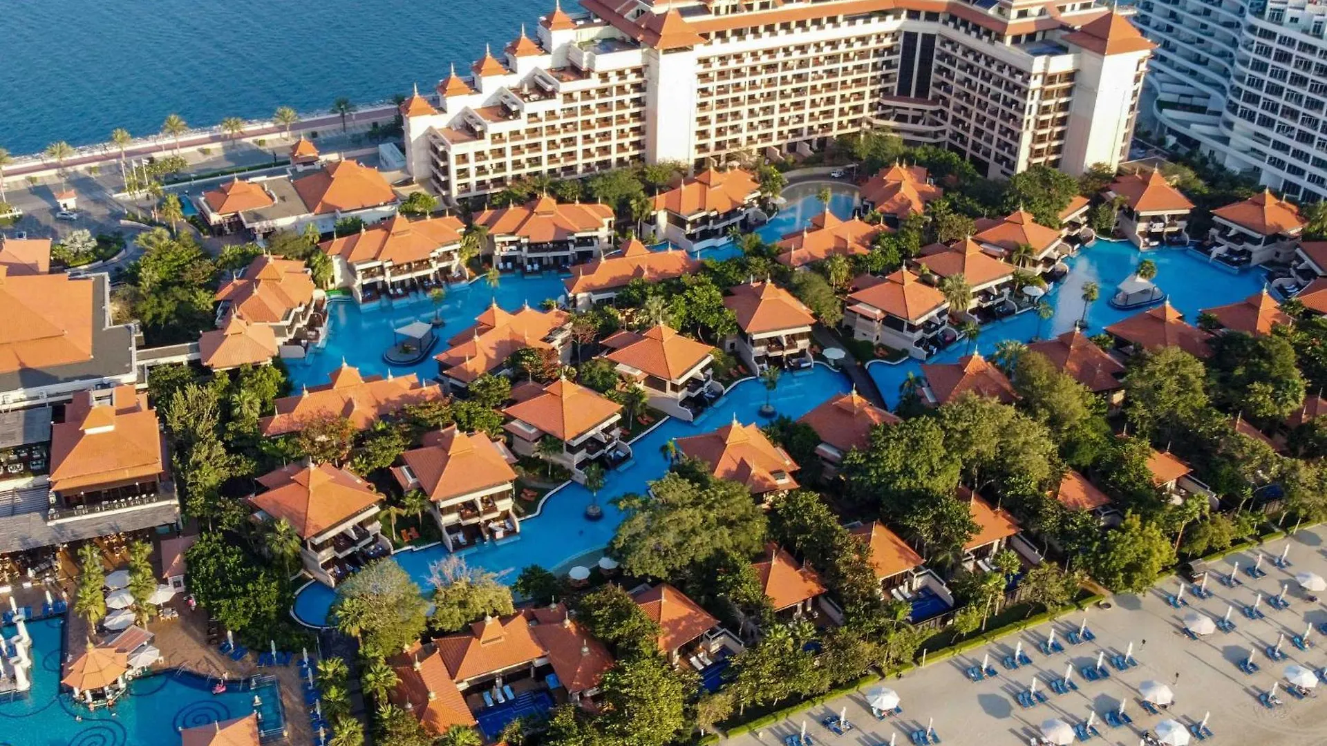 1Br Sea & Atlantis View Apartment At 5-Star Resort Dubai