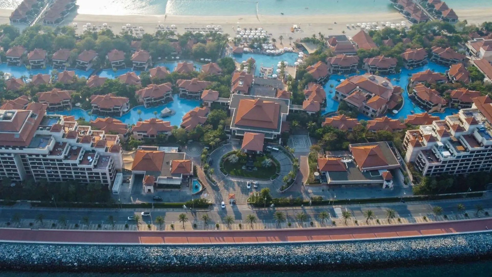 1Br Sea & Atlantis View Apartment At 5-Star Resort Dubai